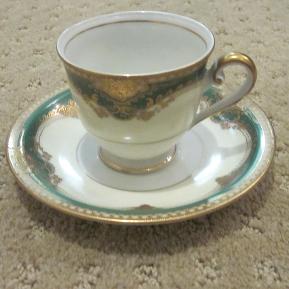 Meito Ivory China Mini Teacup & Saucer